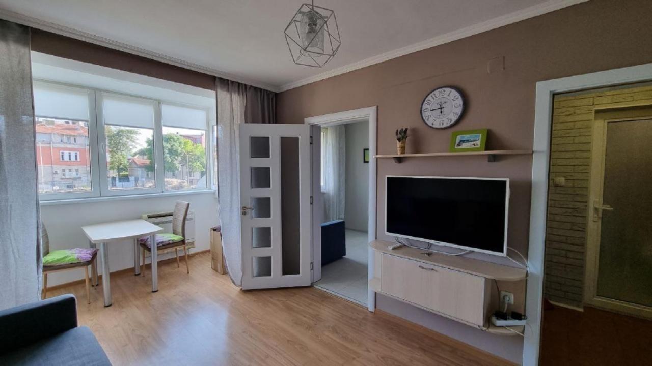 Apartment Violet Varna Extérieur photo